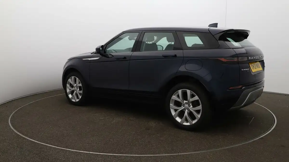 2021-land-rover-range-rover-evoque-15-p300e-se-big-26