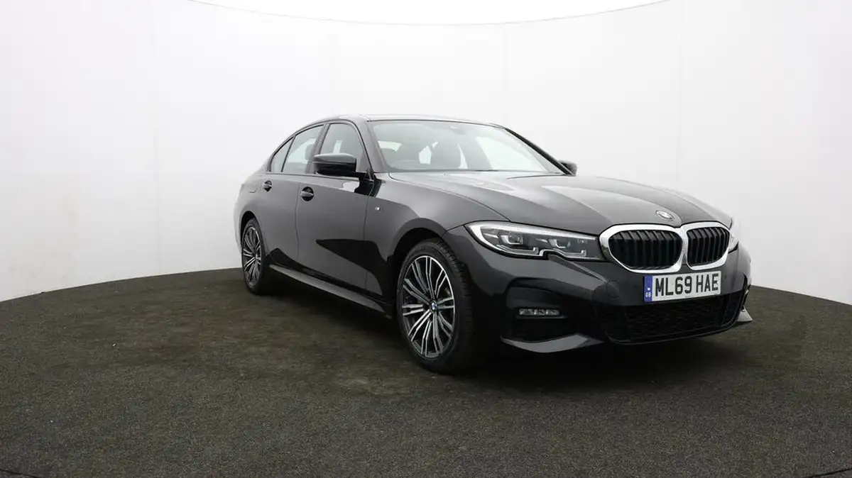 2019-bmw-3-series-20-330e-m-sport-plus-pack-big-41