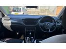 2021-volkswagen-t-roc-20-tsi-sel-small-8