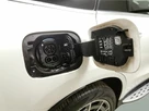 2021-mercedes-benz-eqc-e-eqc-400-amg-line-small-29