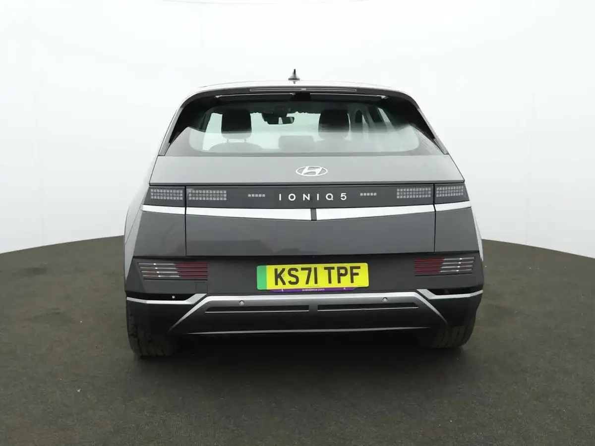 2022-hyundai-ioniq-5-e-se-connect-big-2