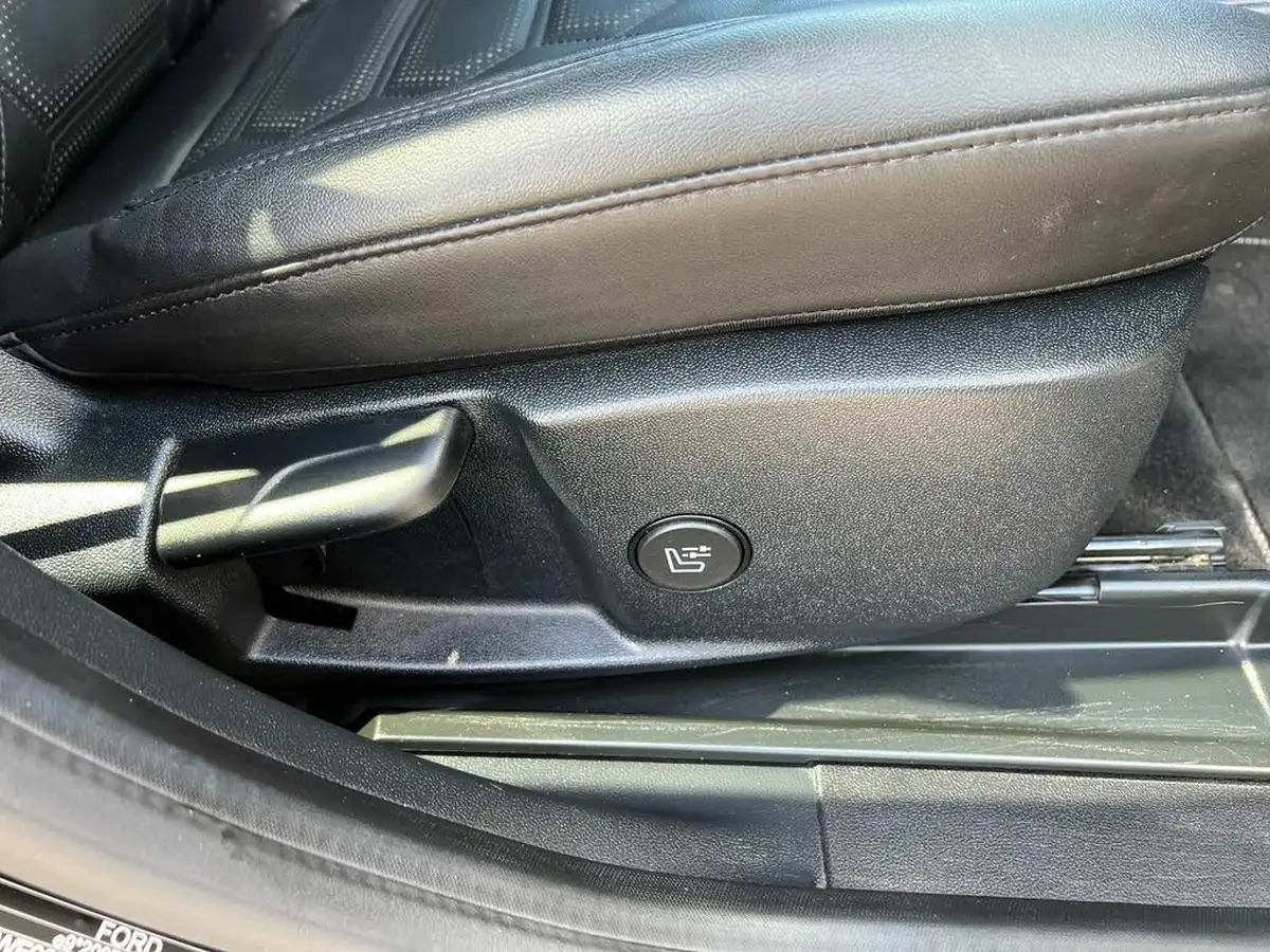 2021-ford-puma-suv-10-st-line-vignale-155ps-hybrid-mhev-auto-big-29