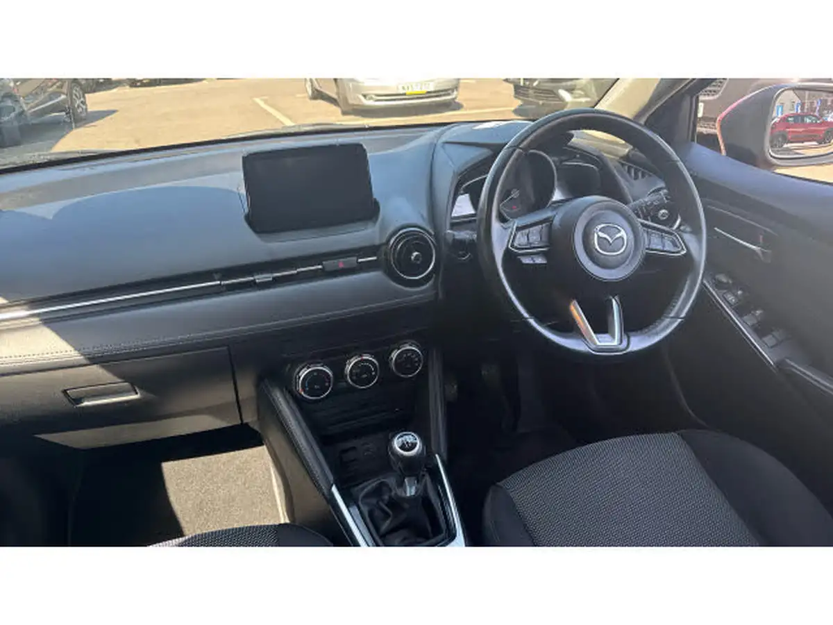 2019-mazda-mazda2-15-sport-nav-big-8