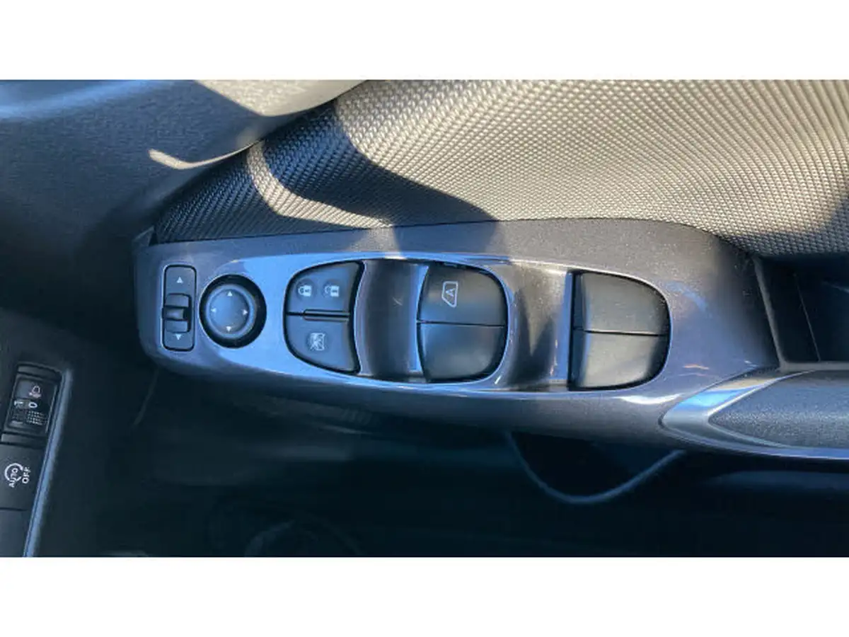 2023-nissan-juke-10-dig-t-acenta-dct-big-28