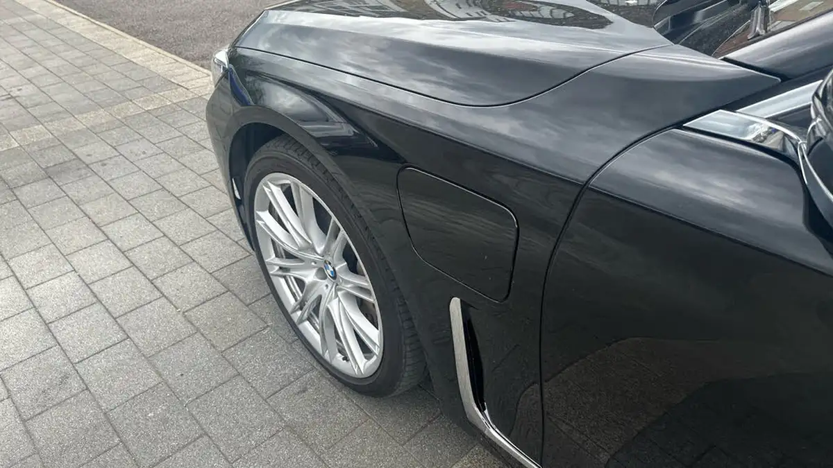2021-bmw-7-series-30-745le-big-19