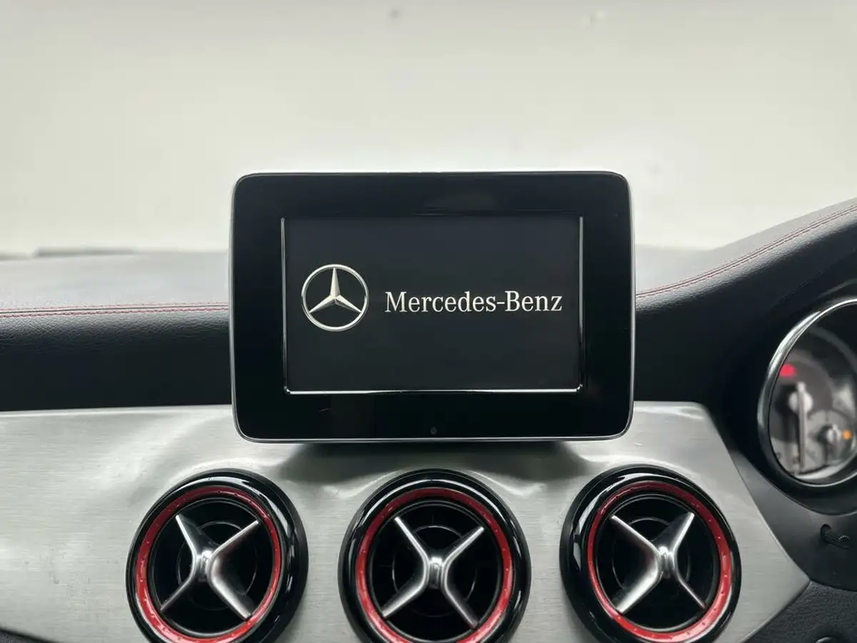 2015-mercedes-benz-cla-20-cla-250-engineered-by-amg-ss-coupe-4d-big-31