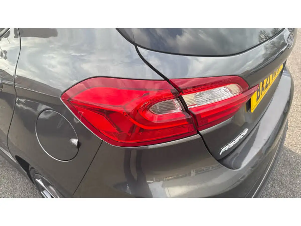 2021-ford-fiesta-10t-st-line-edition-155ps-hybrid-mhev-5d-big-28