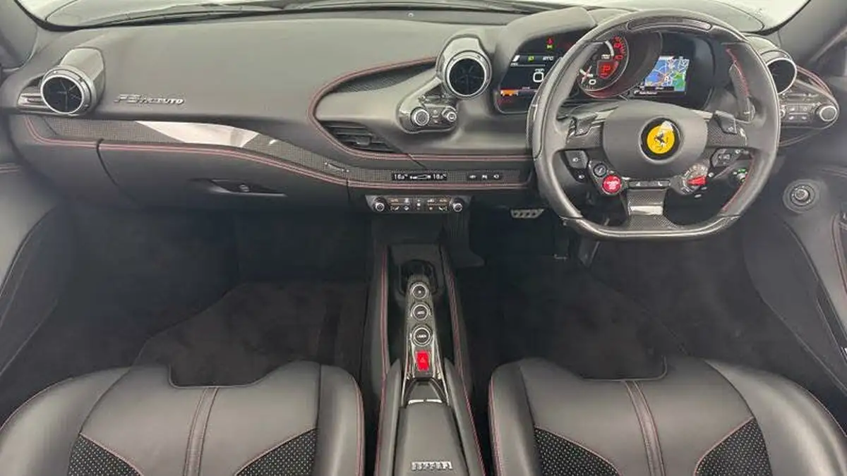 2021-ferrari-f8-tributo-big-4