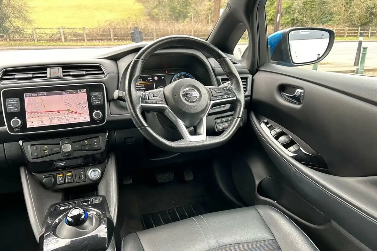 2021-nissan-leaf-e-n-connecta-big-34
