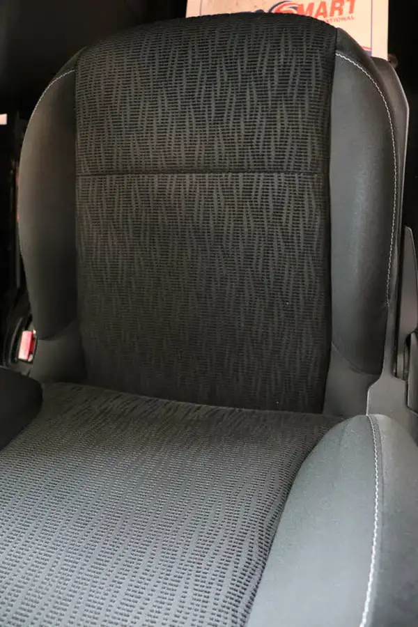 2012-citroen-c3-picasso-16-exclusive-vti-egs6-big-20