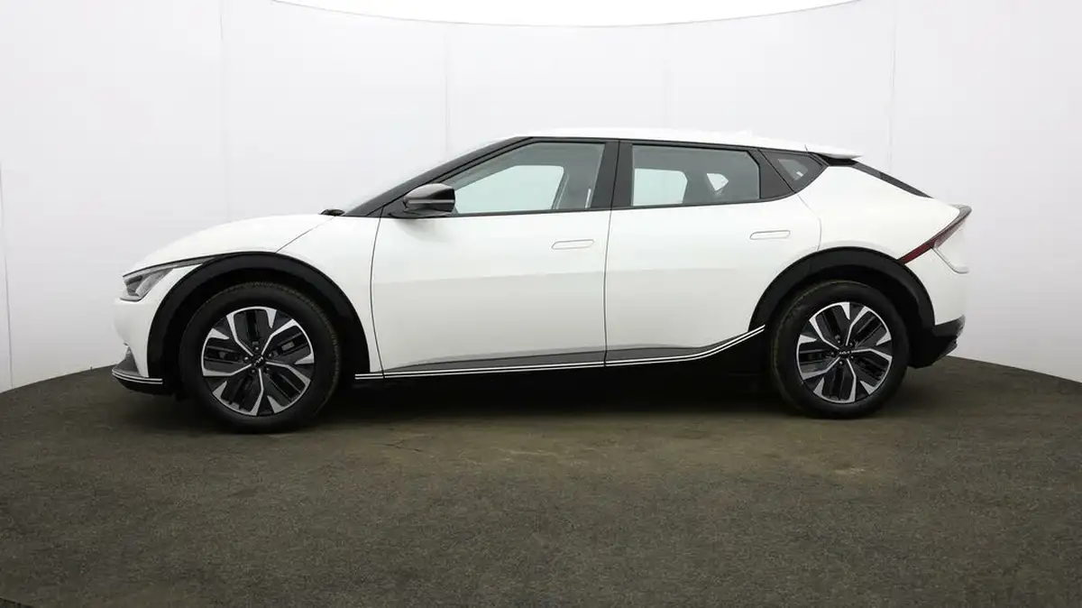 2022-kia-ev6-e-air-big-62
