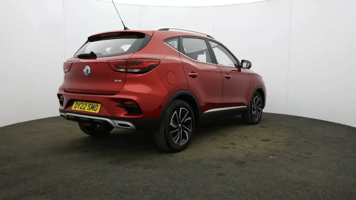 2022-mg-zs-suv-10t-gdi-exclusive-big-51