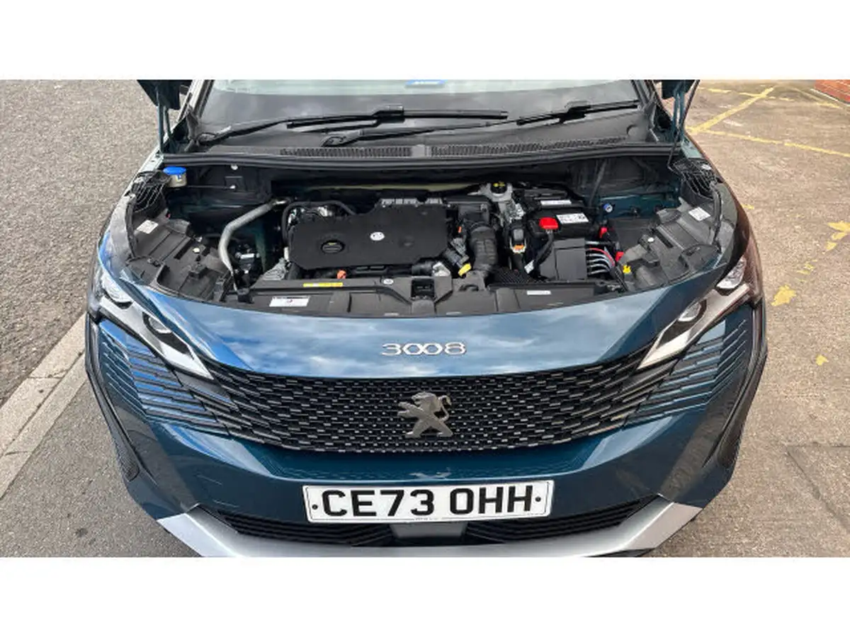 2023-peugeot-3008-suv-15-bluehdi-gt-eat8-big-7