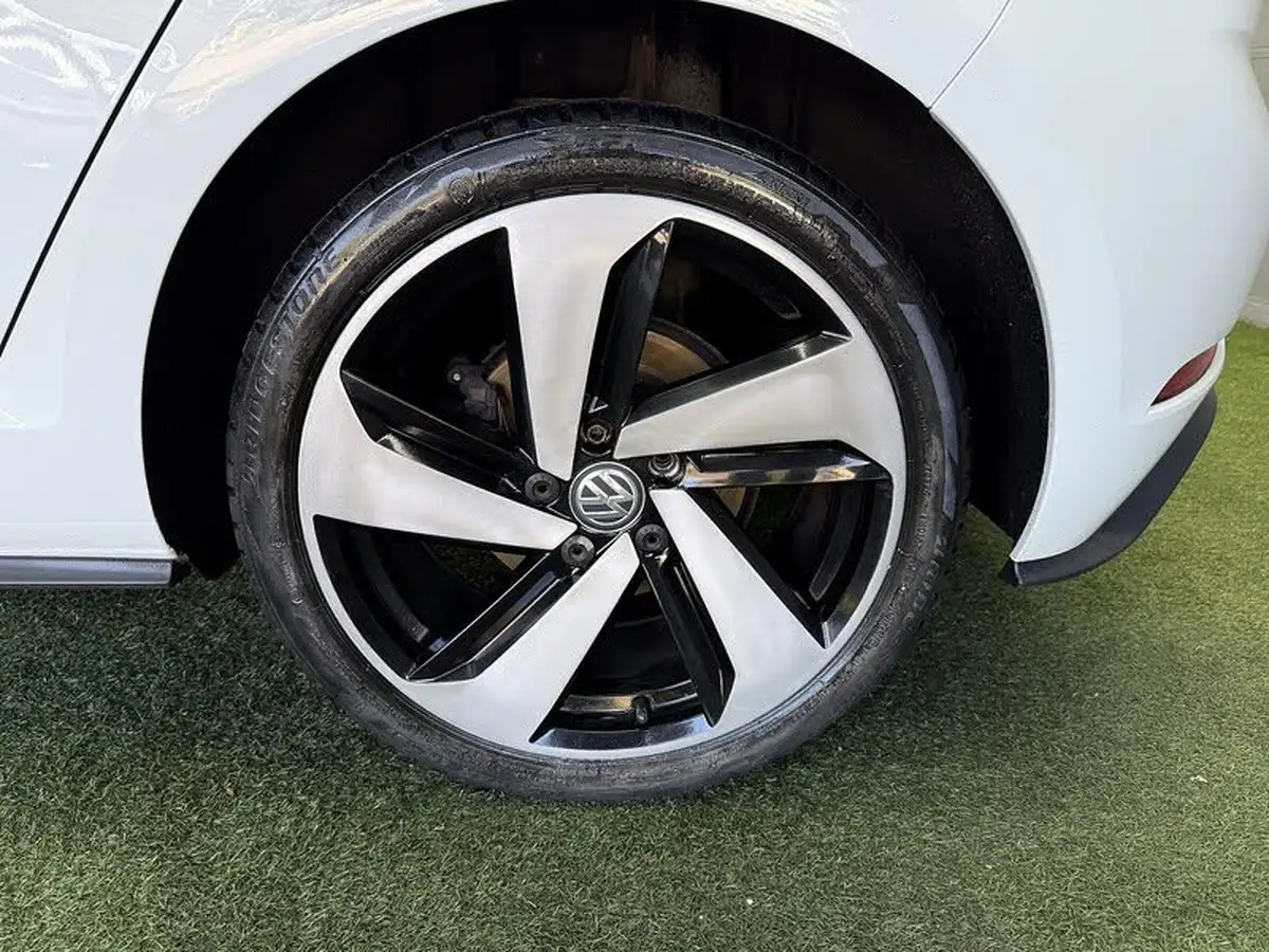 2020-volkswagen-golf-20tdi-match-edition-hatchback-dsg-big-4