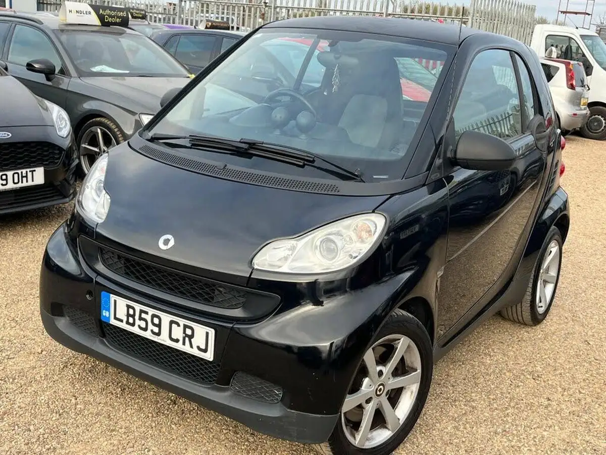 2009-smart-fortwo-08td-pulse-coupe-big-1