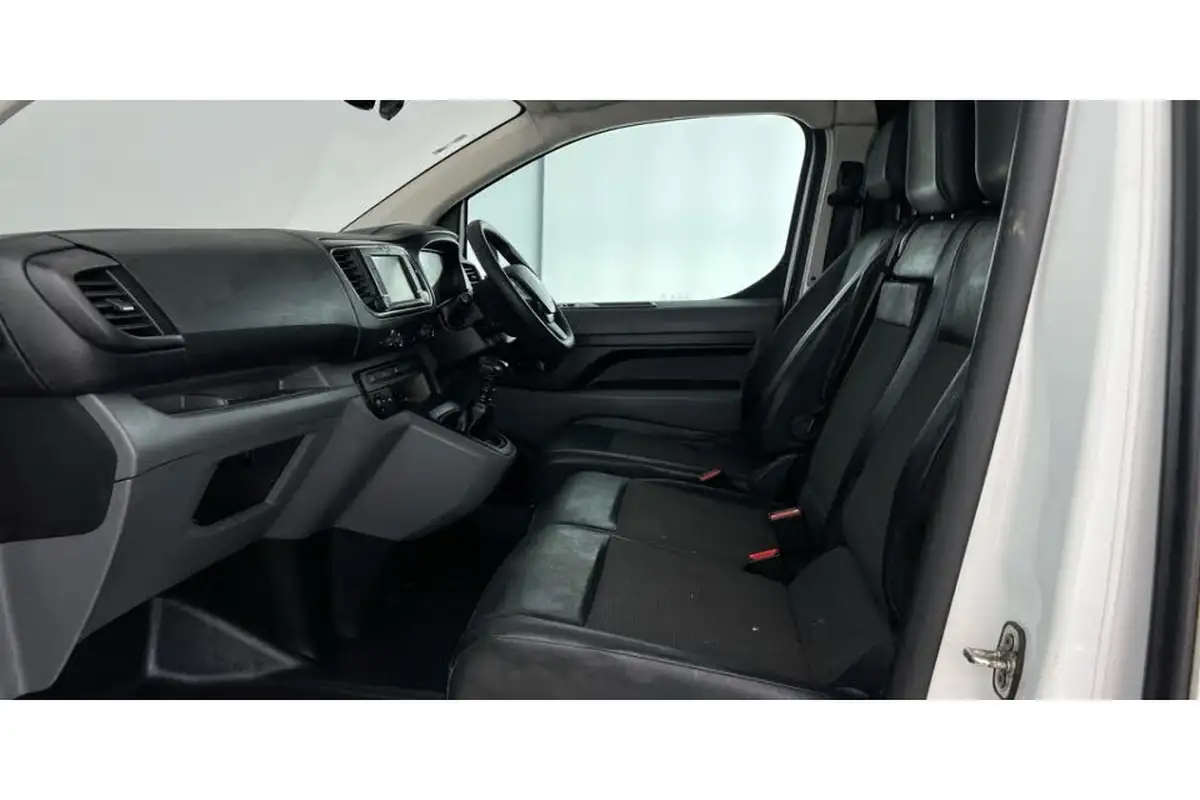 2020-citroen-dispatch-20bluehdi-enterprise-m-1400-120pseu6d-ss-crew-big-7