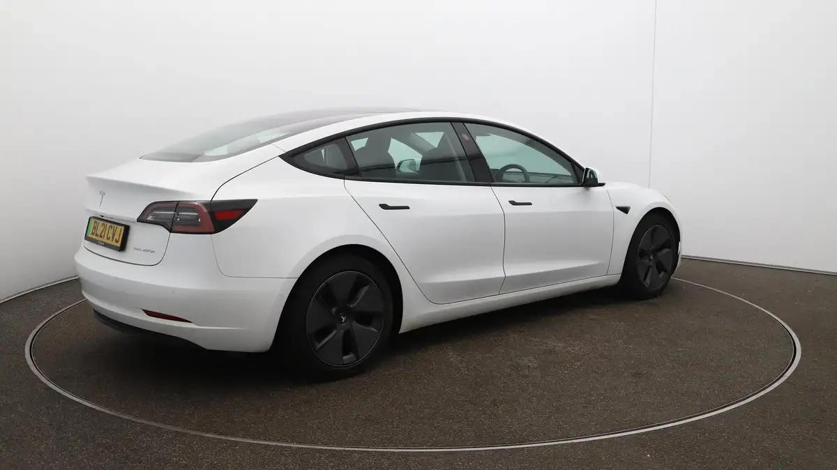 2021-tesla-model-3-e-long-range-4x4-big-46