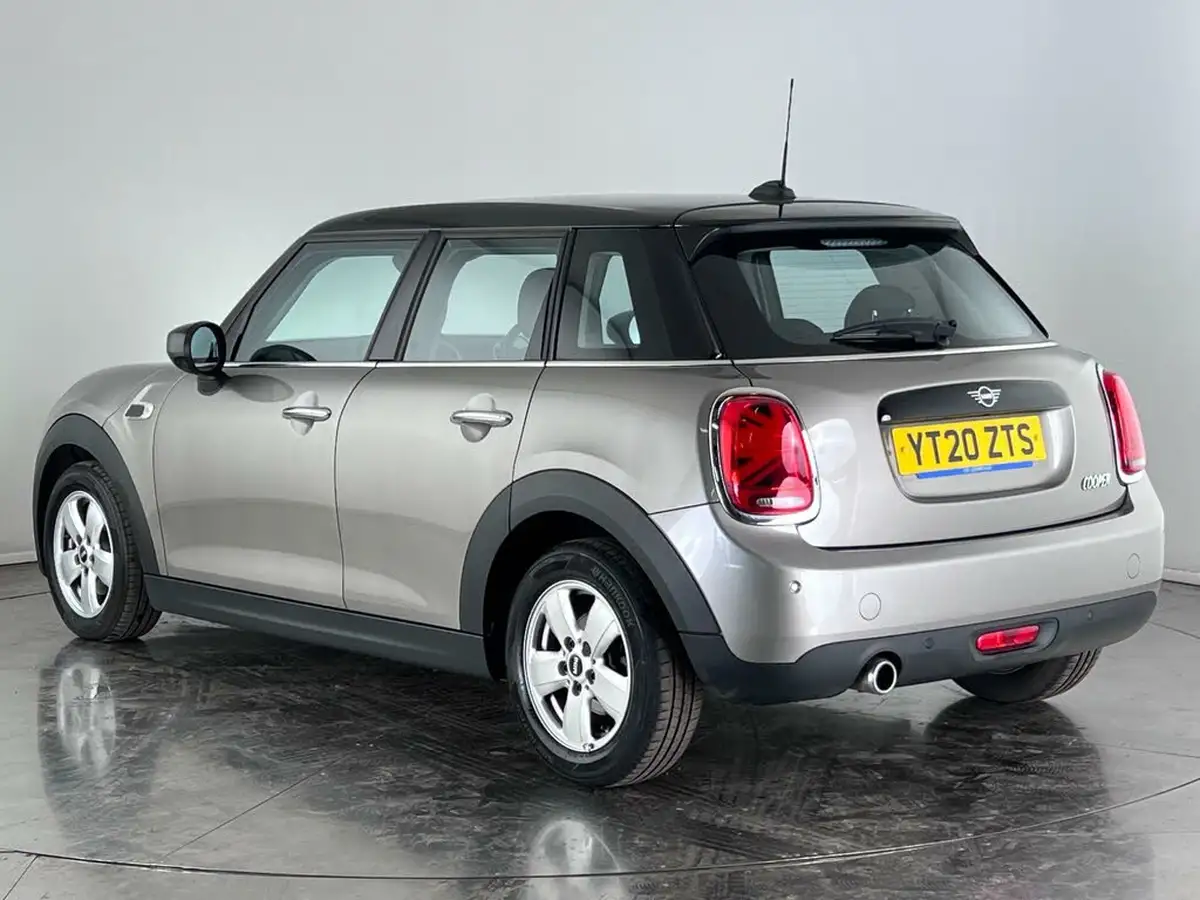 2020-mini-countryman-15-cooper-classic-auto-big-3