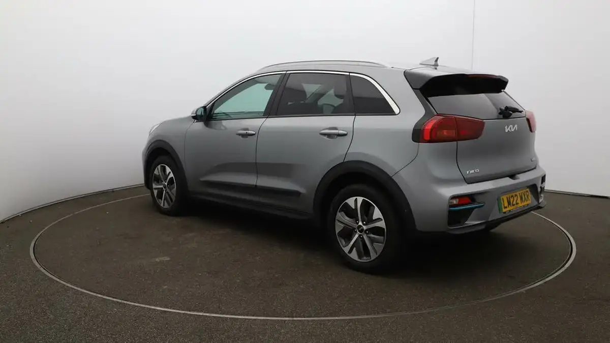 2022-kia-niro-ev-e-2-big-5