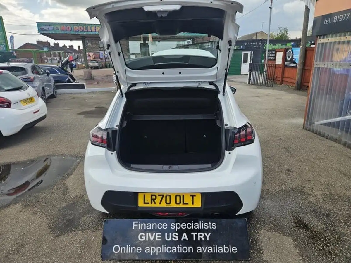 2020-peugeot-208-12-puretech-active-75bhp-big-26