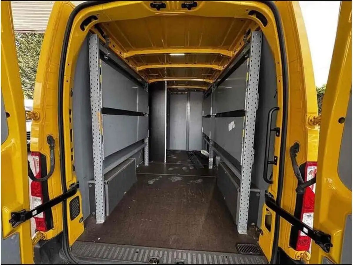 2019-renault-master-e-lm31-i-ze-business-76bhpfwd-auto-big-4