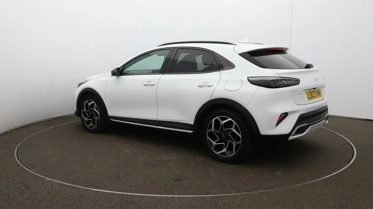2023-kia-xceed-15-t-gdi-gt-line-158bhp-big-28