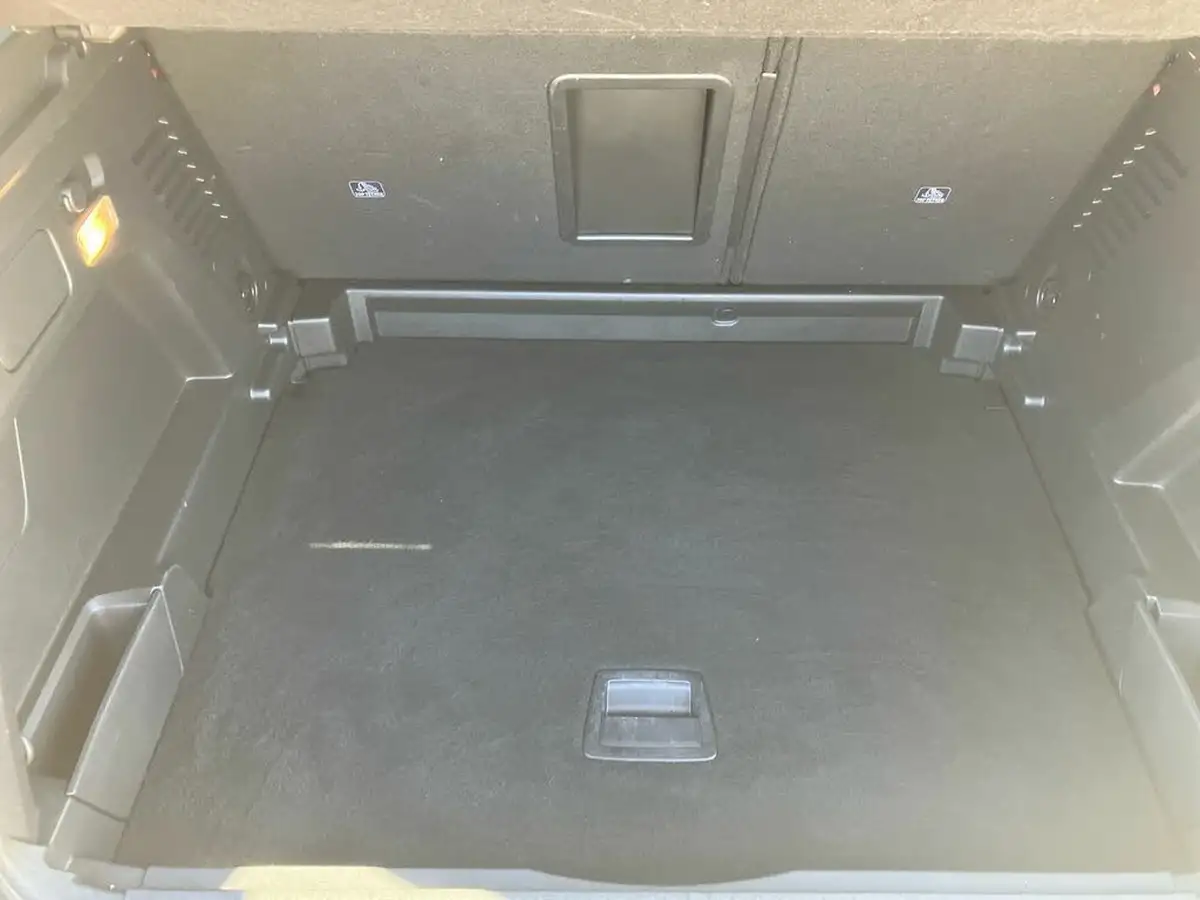 2024-peugeot-3008-suv-12-puretech-allure-136ps-hybrid-e-dsc6-big-19