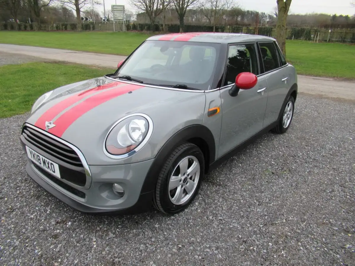 2018-mini-cooper-15-cooper-series-ii-ss-hatchback-5d-big-0