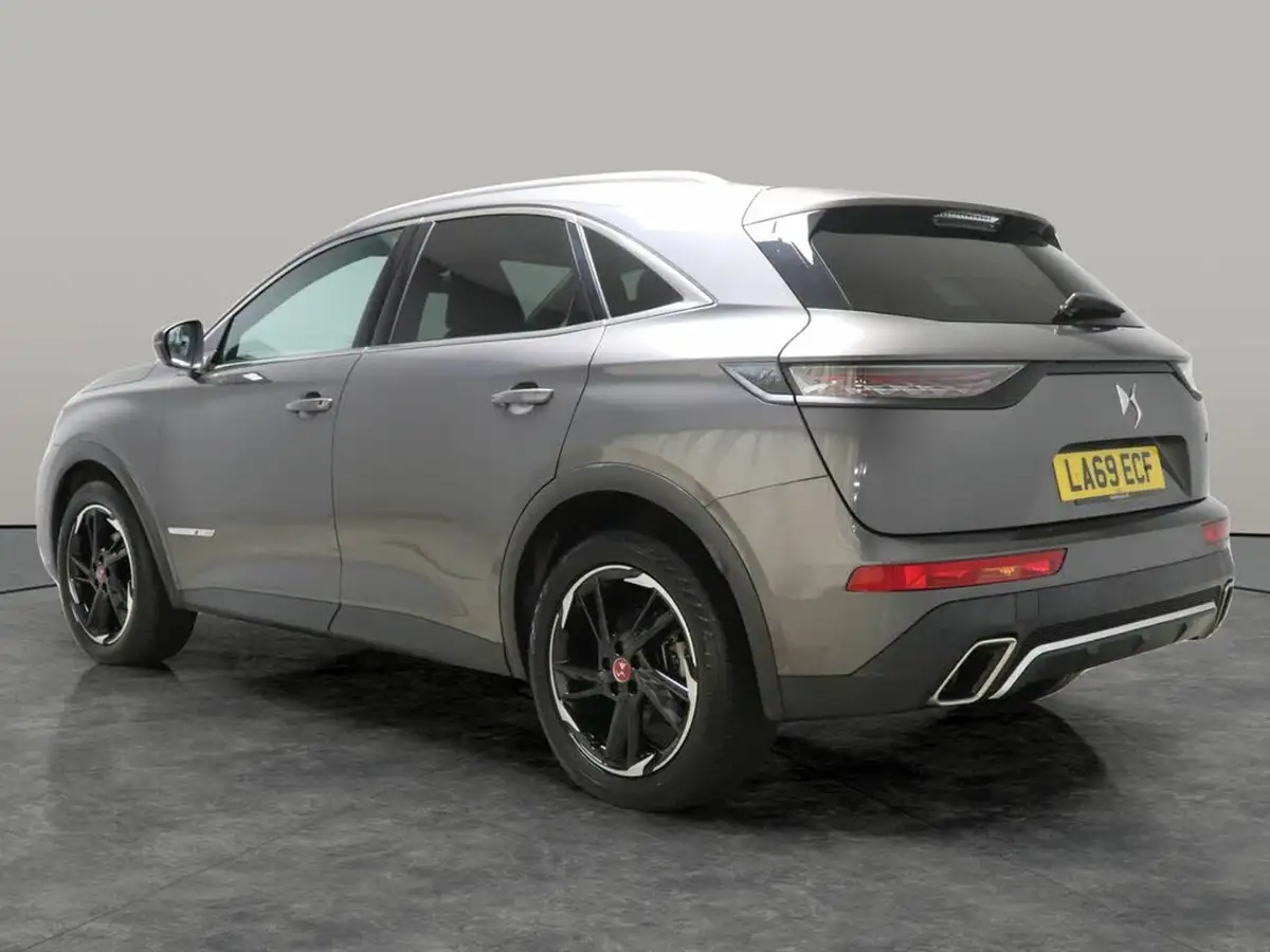 2019-ds-ds-7-crossback-16-puretech-performance-line-180ps-big-10
