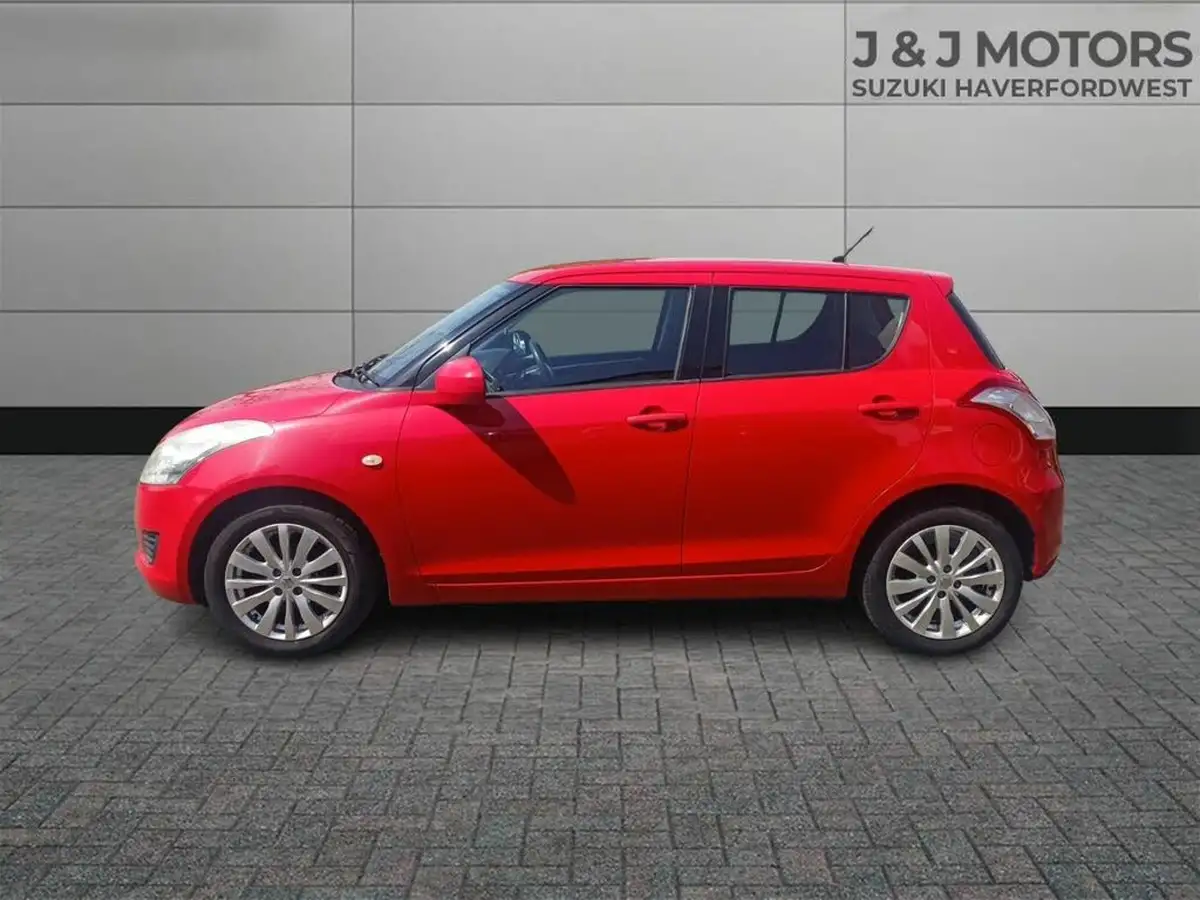 2012-suzuki-swift-12-sz3-5d-big-3