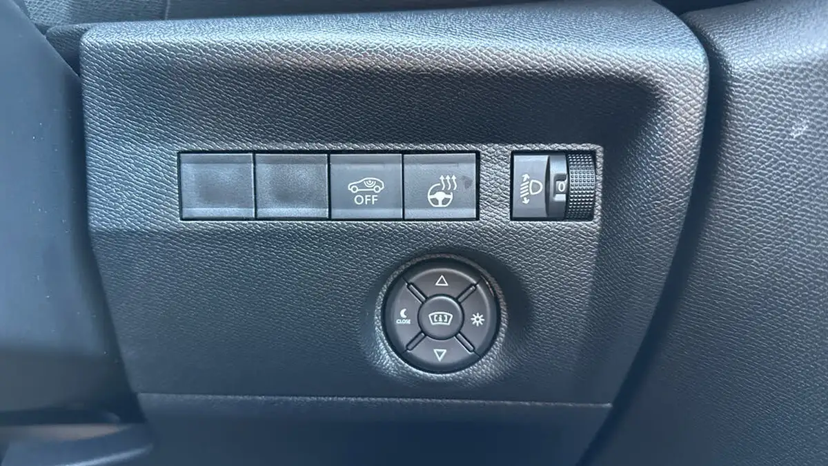 2024-citroen-c4-12-puretech-max-130ps-ss-eat8-big-33