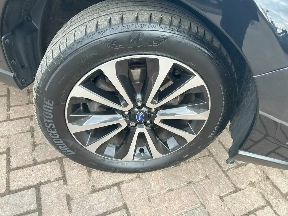 2016-subaru-forester-big-7