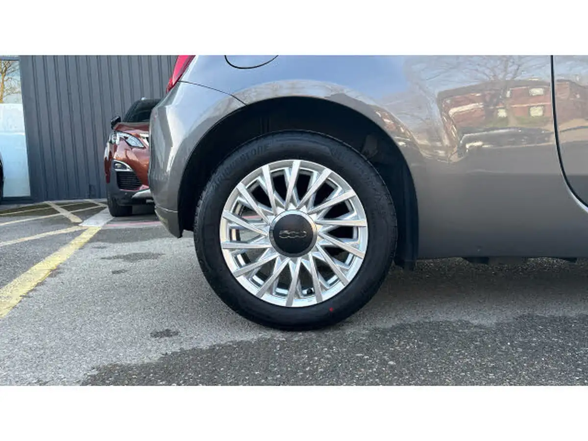 2021-fiat-500-10-dolcevita-big-6