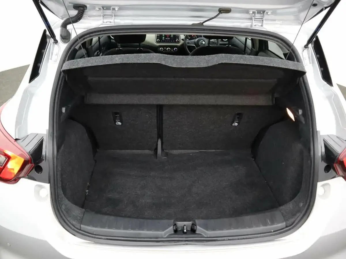 2020-nissan-micra-10-ig-t-acenta-100ps-xtronic-cvt-big-6