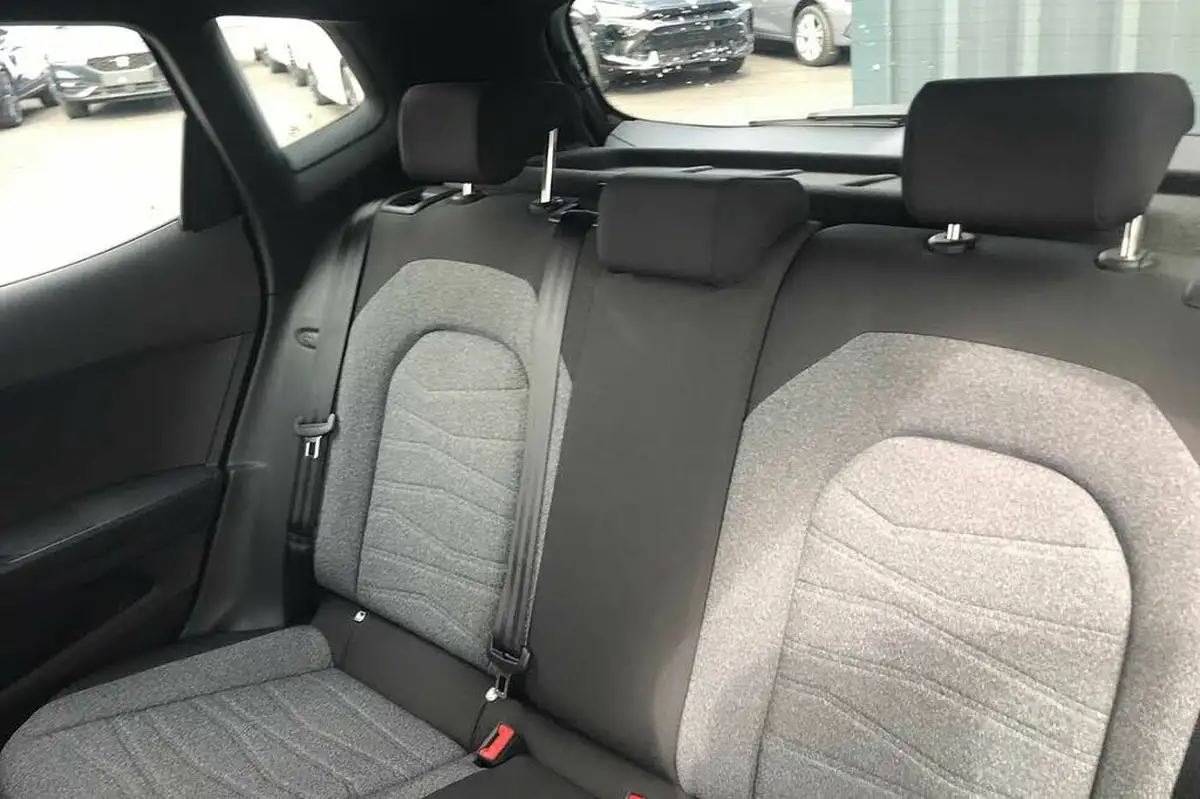 2022-seat-arona-10-tsi-xperience-big-8