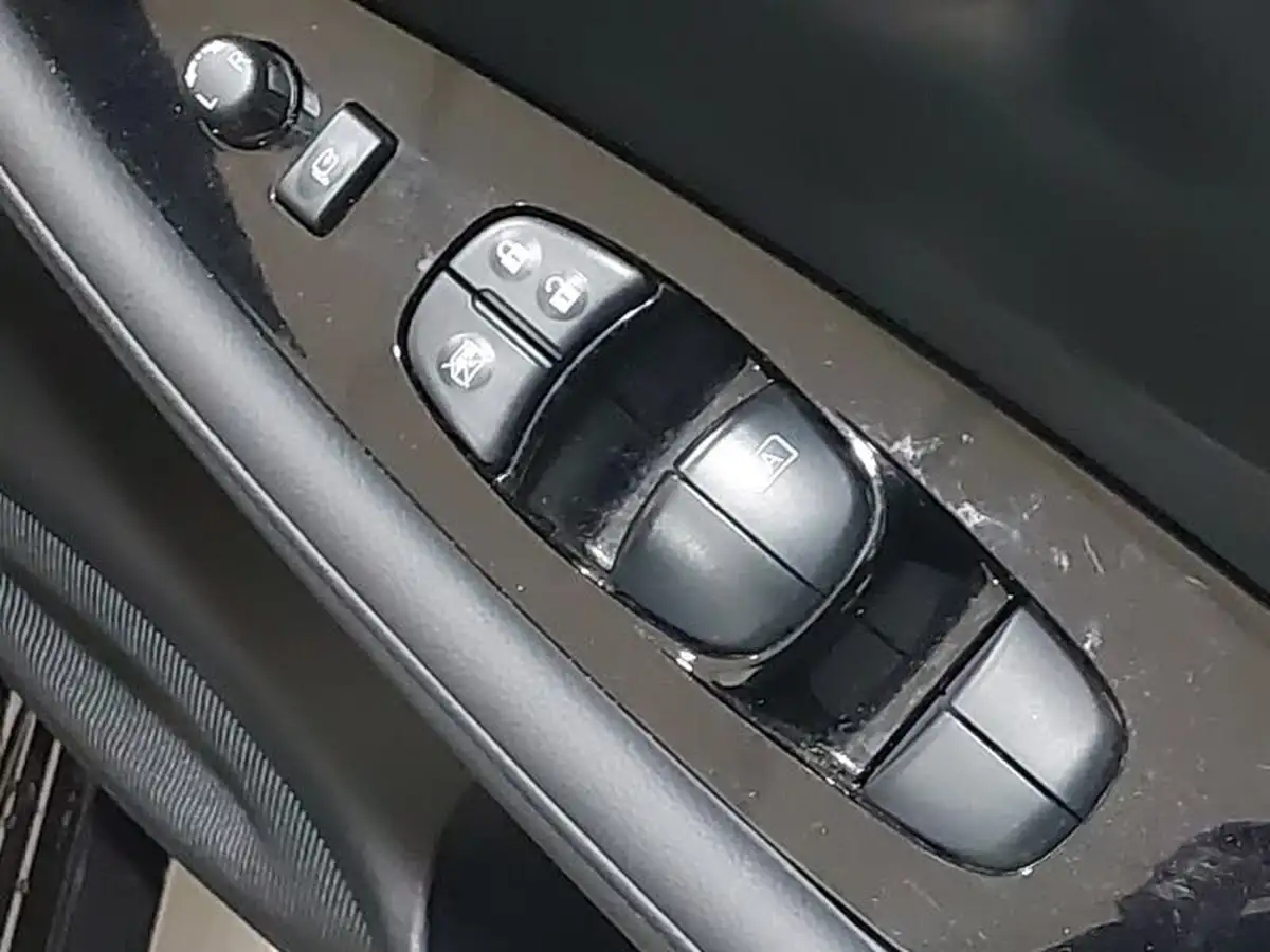 2022-nissan-leaf-e-n-connecta-39kwh-big-11