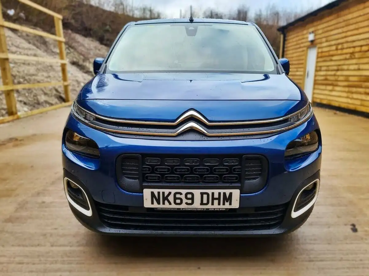 2019-citroen-berlingo-15bluehdi-feel-m-size-130ps-eat8-big-10
