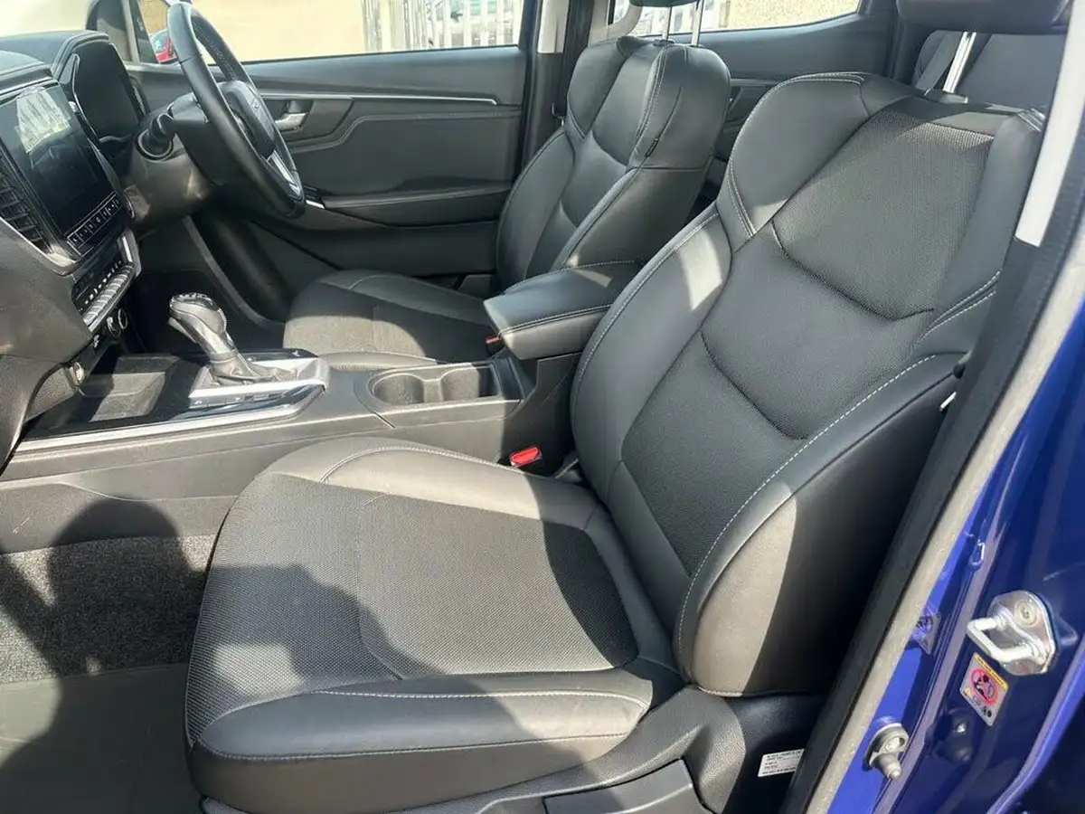 2022-isuzu-d-max-19td-dl40-pick-up-auto-big-5