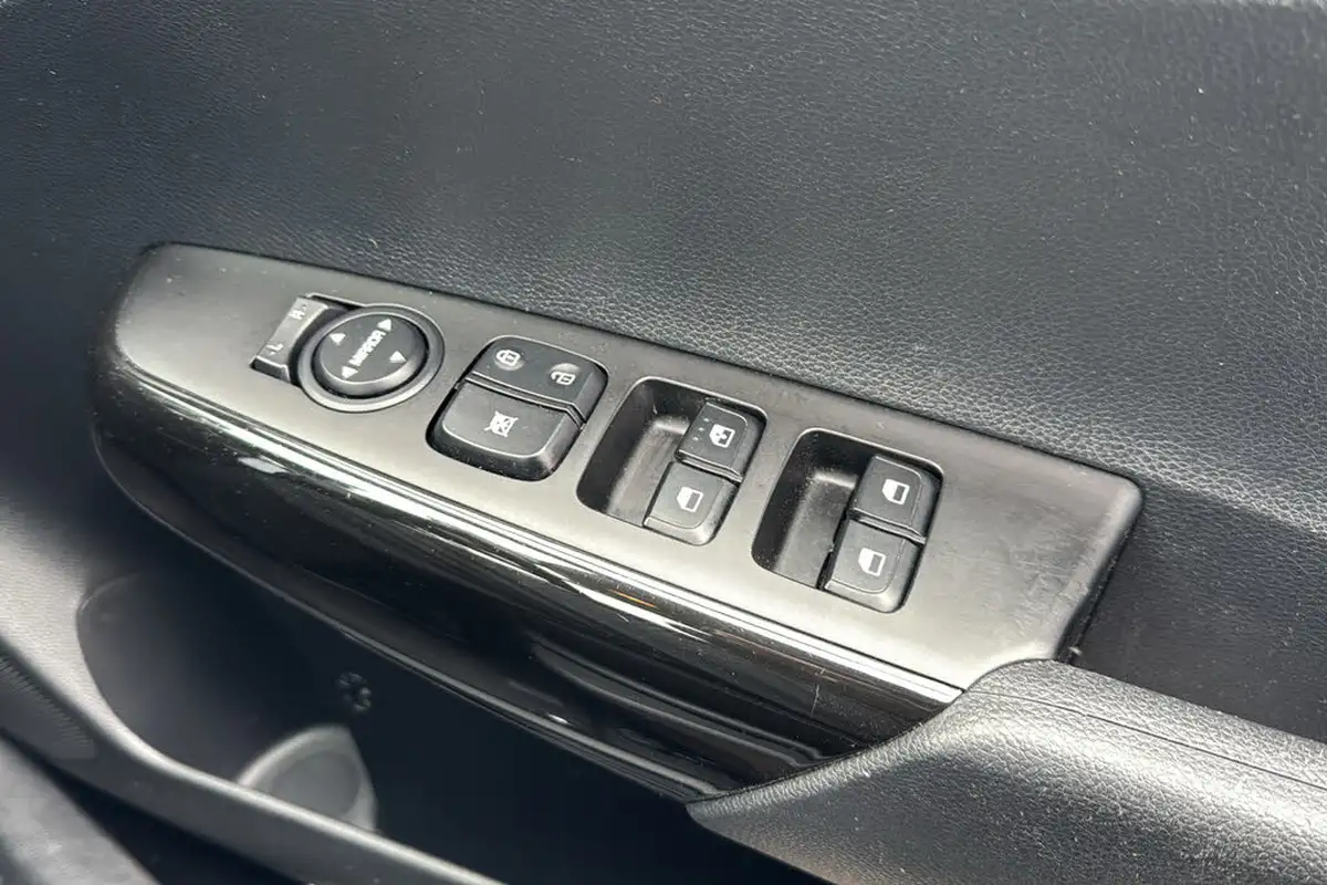 2019-kia-picanto-125-2-big-30