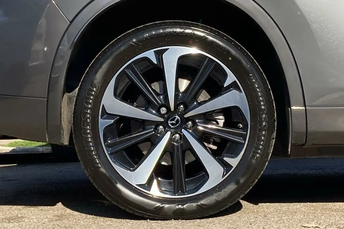 2023-mazda-cx-60-25-e-skyactiv-takumi-big-25