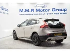 2017-volvo-v40-15-t3-cross-country-small-15