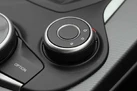 2019-alfa-romeo-giulia-20-veloce-small-29