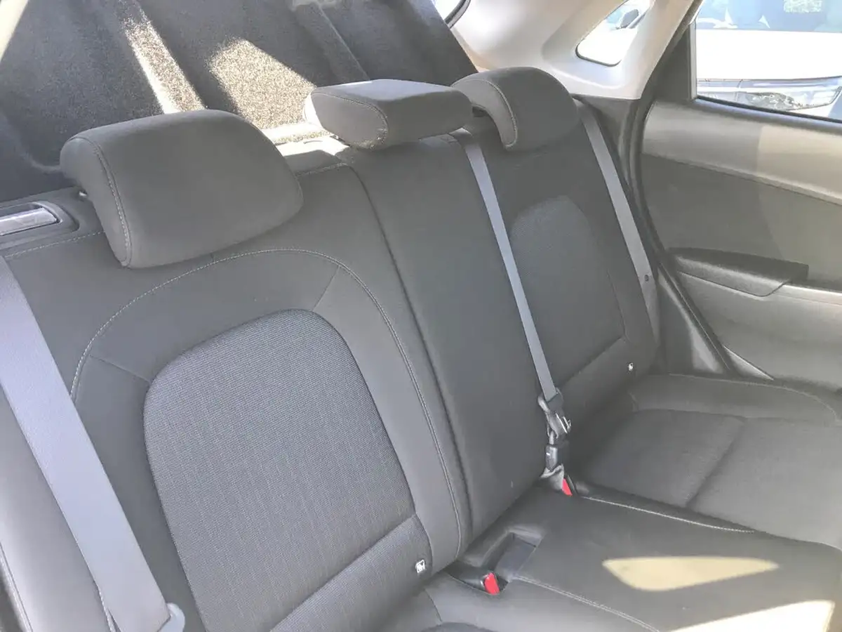 2022-hyundai-kona-16-gdi-premium-big-6