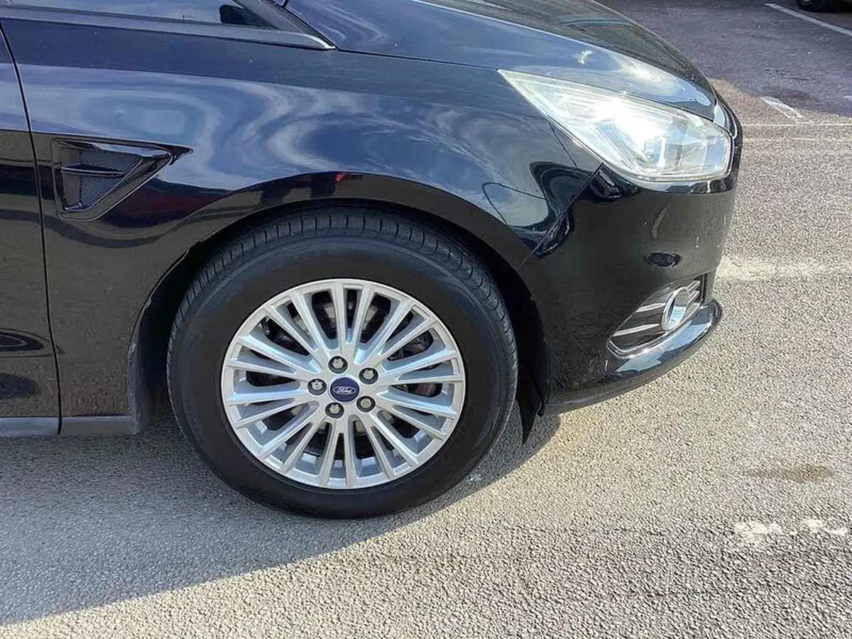 2016-ford-s-max-20tdci-zetec-150ps-ss-powershift-big-16