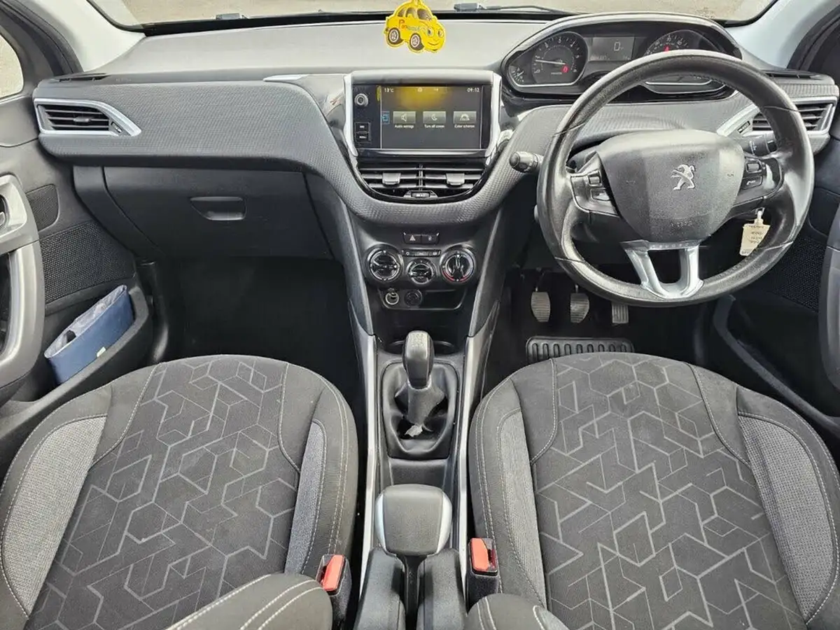 2017-peugeot-2008-suv-16bluehdi-active-75bhp-big-2