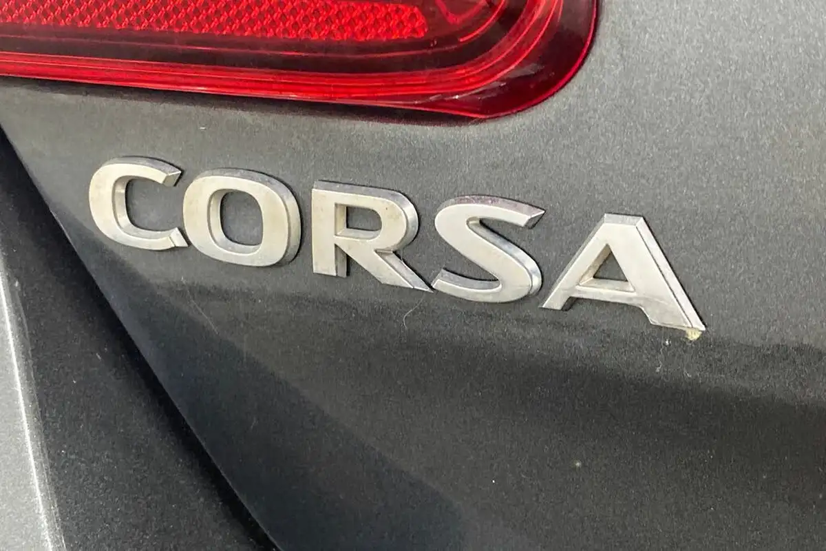 2017-vauxhall-corsa-14i-energy-ac-ecoflex-big-14