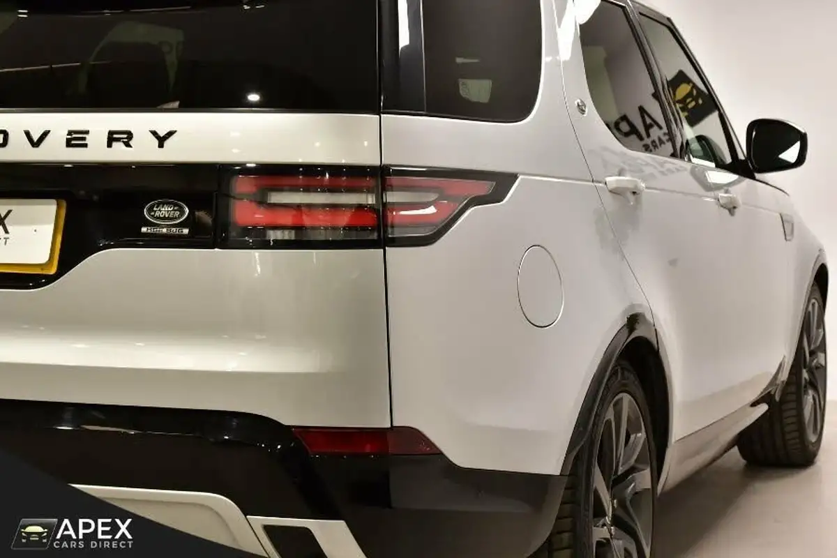 2020-land-rover-discovery-30-sd6-hse-big-20