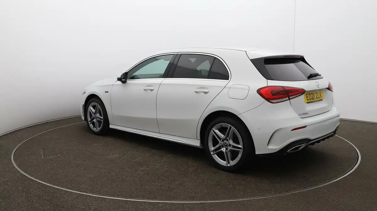 2021-mercedes-benz-a-class-13-a250e-amg-line-executive-hatchback-5d-big-56