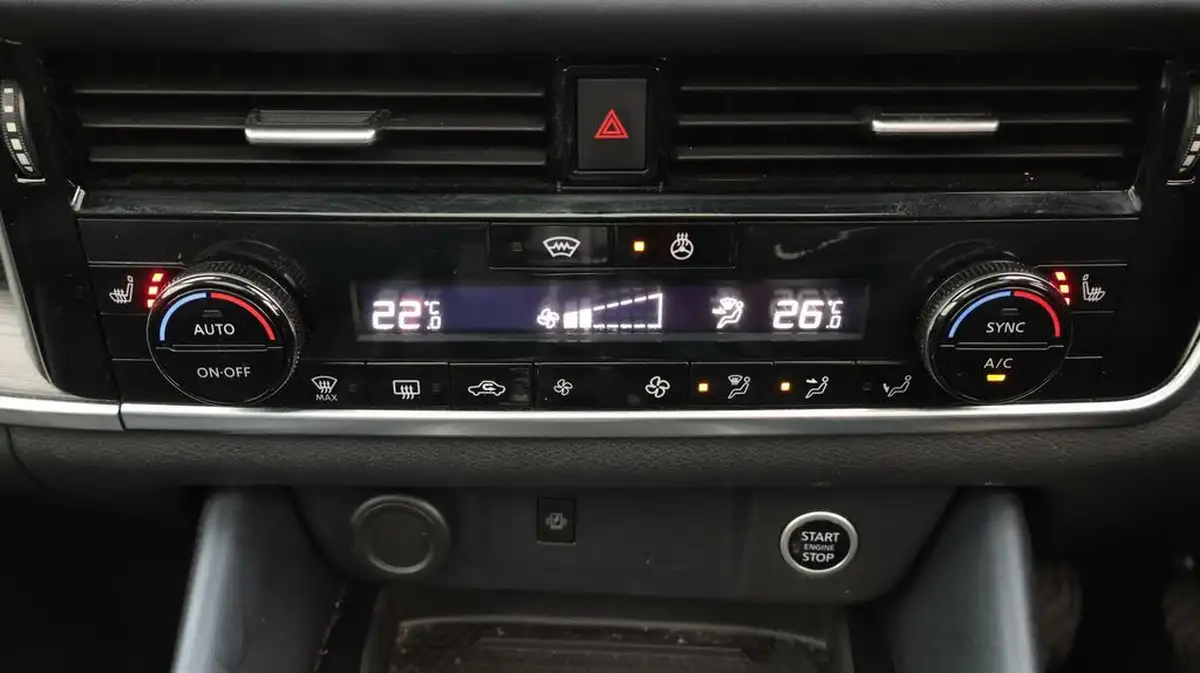 2022-nissan-qashqai-13-dig-t-tekna-140ps-big-12