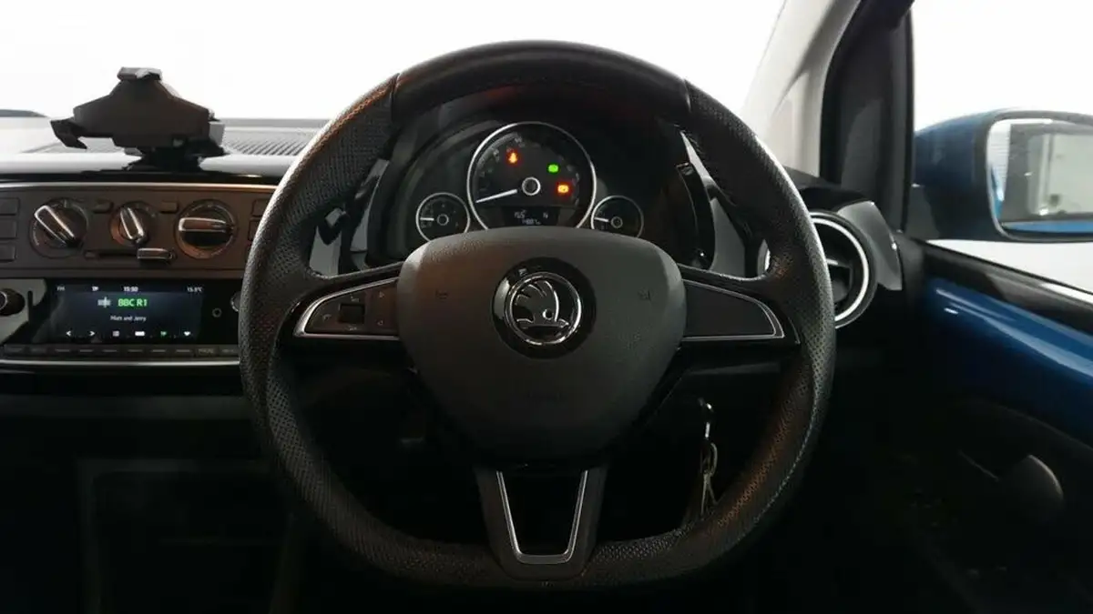 2018-skoda-citigo-10-se-l-75ps-5d-asg-big-14